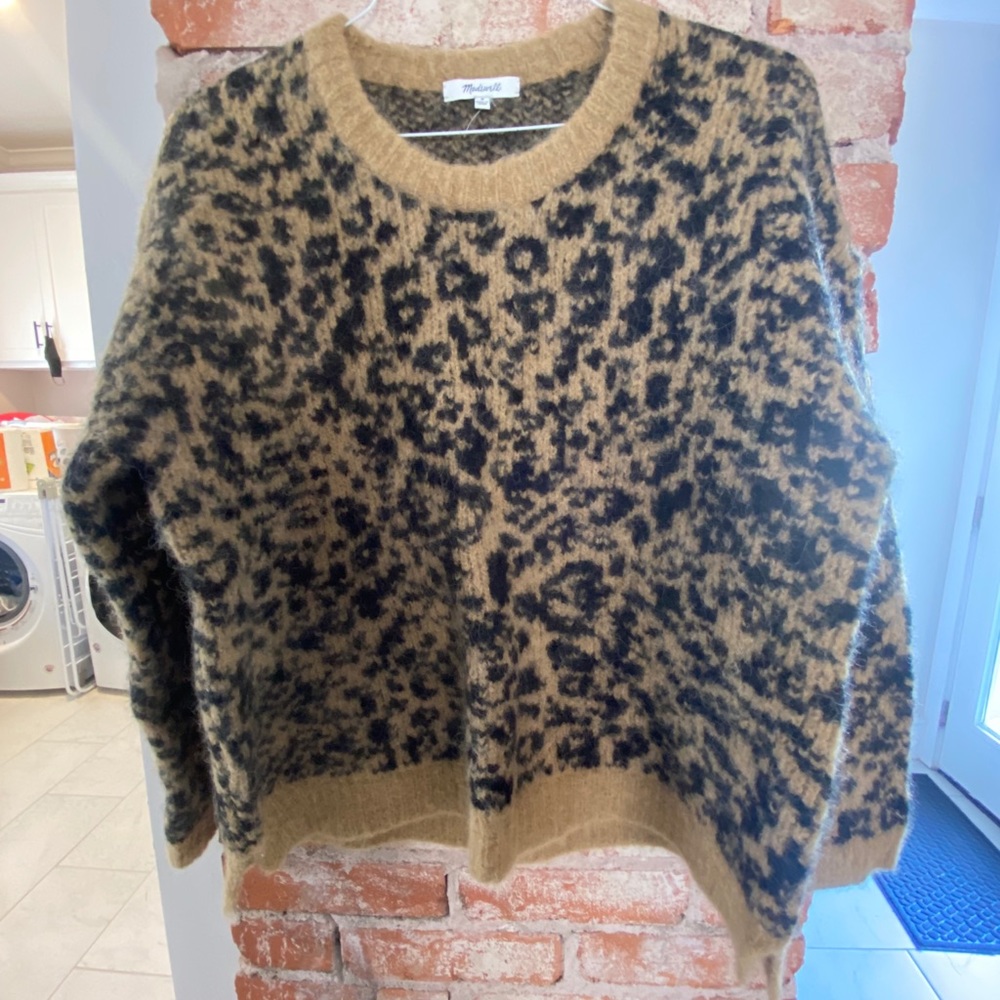 Leopard sweater